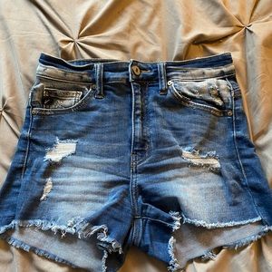 super cute jean shorts!